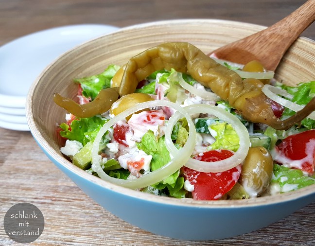 low carb Schichtsalat griechischer Art
