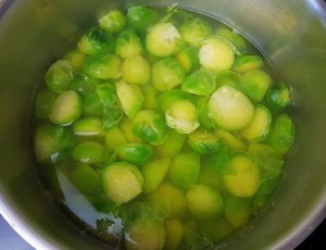 low carb Rosenkohlpfanne