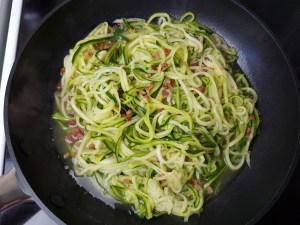 Zucchini Nudeln Carbonara low carb
