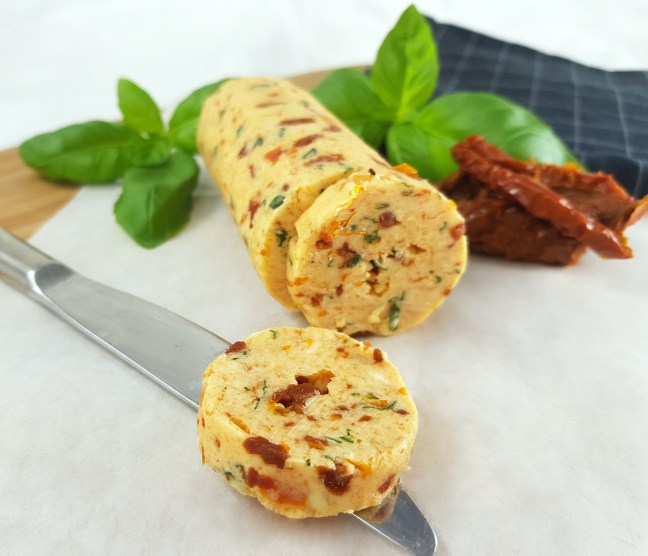 Kräuterbutter selber machen Tomate Basilikum