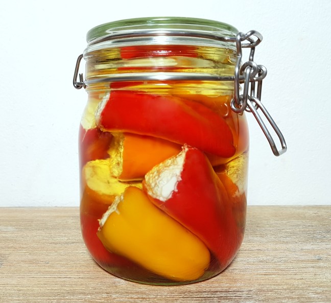 low carb Gefüllte Mini-Paprika einlegen