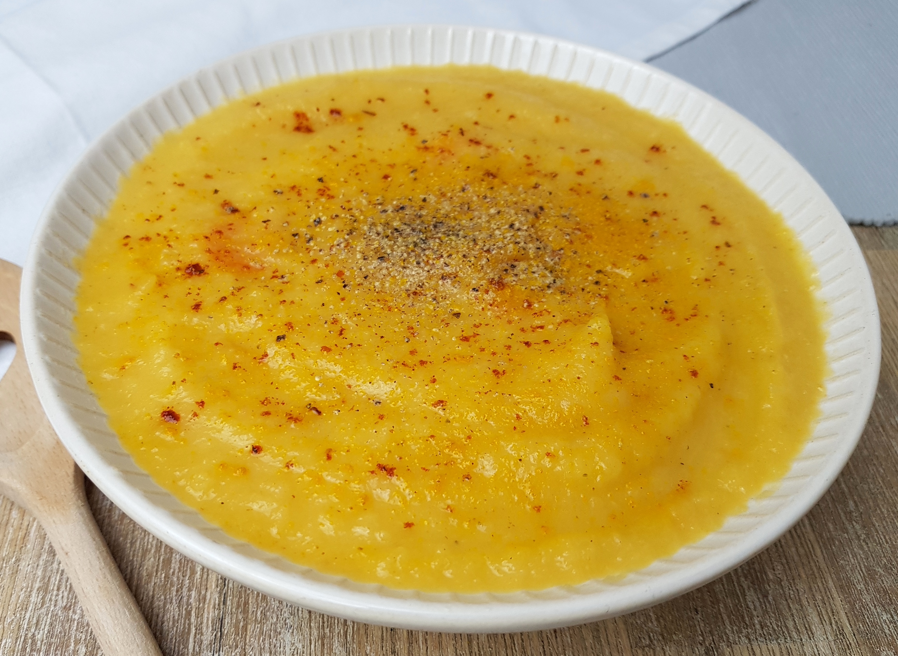 low carb Kohlrabi-Karotten-Suppe