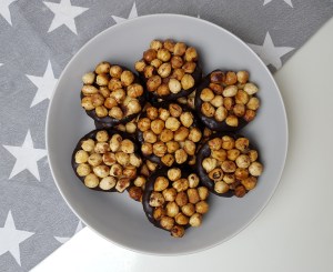 low carb Nussknacker