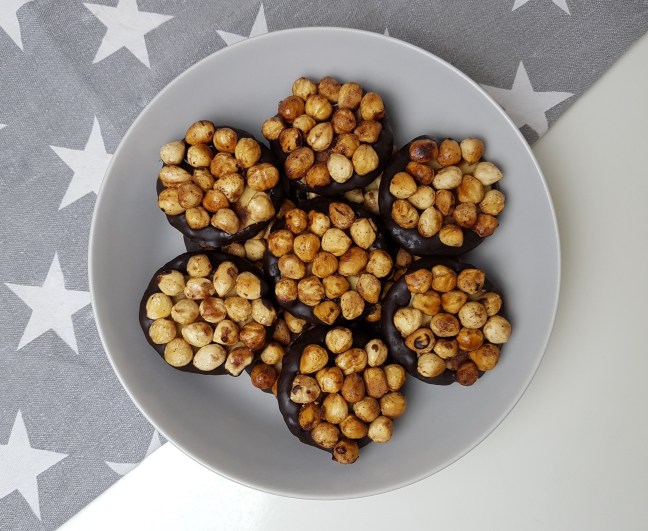 low carb Nussknacker